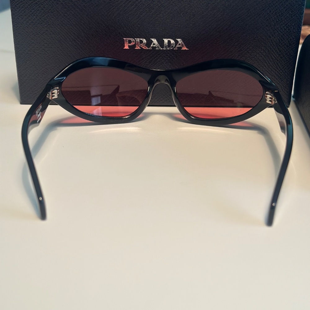 Prada Black Frame Sunglasses with Pink Lenses - Picture 5 of 6